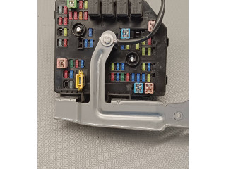 Pojistková skříňka PA66GF15 Opel Antara 2012