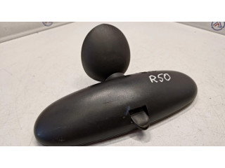 Зеркало заднего вида (в салоне)