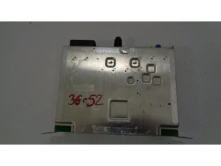 Радио/ проигрыватель CD/DVD / навигация