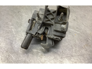 Замок багажника     Skoda Superb B8 (3V) 2015 - 2024 года