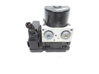 Блок АБС 30681619, P30681619   Volvo  V70  2008 - 2013 года