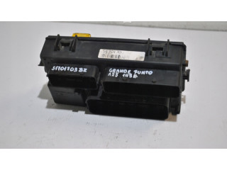Блок предохранителей 51701703BZ Fiat Grande Punto