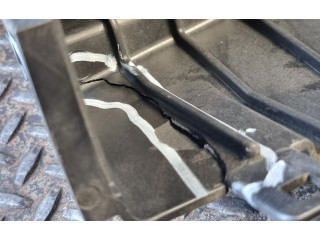 Блок предохранителей 68318605AA Jeep Grand Cherokee