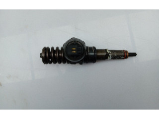 Vstřikovač Audi RS4 B7