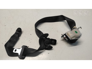 Задний ремень безопасности