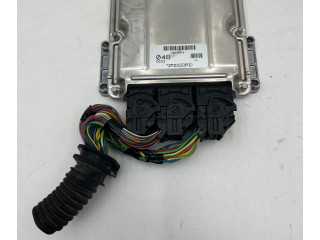 Блок управления двигателя 30630048, 0281010441 Volvo S40, V40