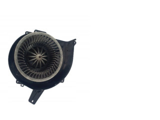 Вентилятор печки    6Q1820015   Audi A1