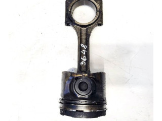  Поршень с шатуном    Volvo V70  