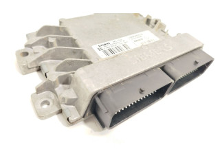 Блок управления двигателя 8200483732, 8200326380   Dacia Logan Pick-Up