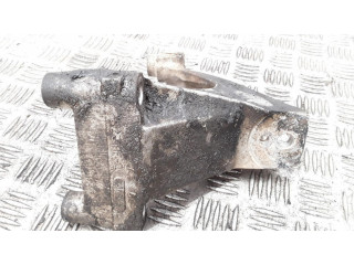 Подушка двигателя