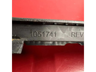 Подушка безопасности для колен 1051741 BMW X3 G01