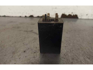 Pojistková skříňka 0035453205, 0539109003 Mercedes-Benz C W202 1995