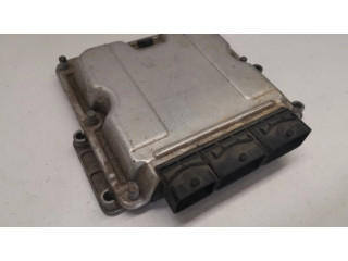 Řídící jednotka 0281010819 Renault Scenic I 2000