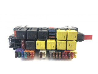 Pojistková skříňka 05045114, A0345459432 Mercede-Benz S W220 2002