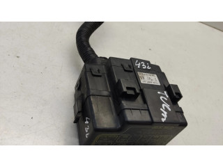 Pojistková skříňka 914902E120, 914902E000 Hyundai Tucson JM 2007