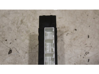 Блок комфорта 88281SG860 Subaru Forester SJ