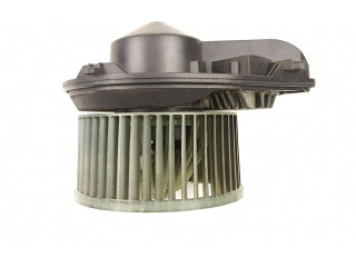 Вентилятор печки    8D1820021, 740221233F   Volkswagen Passat Alltrack