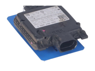 Датчик слепых зон 2Q0907686E   Skoda Octavia Mk4