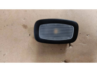 Фонарь освещения передних мест