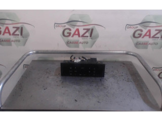 Блок управления климат-контролем    Audi A2