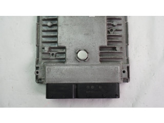 Блок управления двигателя 03F906070HP Skoda Fabia Mk2 (5J)