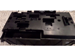 Блок предохранителей  9315150   BMW X4 G02    