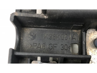 Другая деталь отсека двигателя