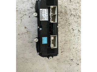 Блок управления климат-контролем 5K0907044DT   Volkswagen Touran II