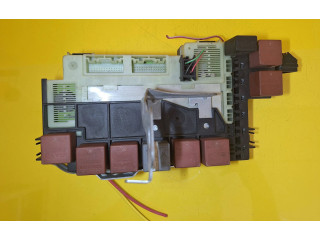 Блок предохранителей 7700415565 Renault Clio II