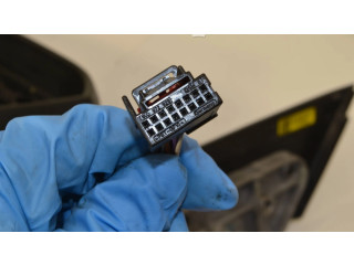 Зеркало электрическое        Volkswagen Caddy  2015 - 2020 года   