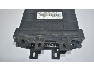 Блок управления коробкой передач 01M927733ET   Volkswagen Golf IV