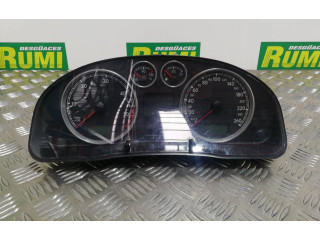 Přístrojová deska Volkswagen PASSAT 3B0920829A