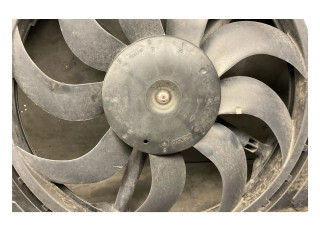 Электрический вентилятор радиаторов    52009102, 8E4500000   Jeep Renegade