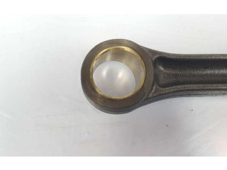 Шатун  038105401J, 038105401J    Volkswagen Golf VI  