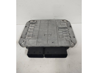 Блок управления двигателя 55596528   Opel Meriva B