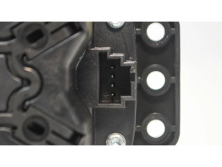 Мультимедийный контроллер