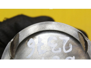 Píst Volkswagen Polo IV 9N3