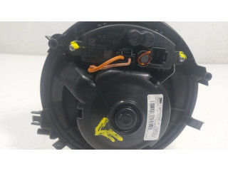 Вентилятор печки 5WB819015A, 5Q1819021H Audi A3 8Y