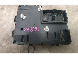 Pojistková skříňka 919544D270 KIA Carnival 2001