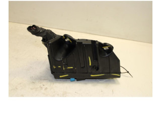 Блок предохранителей 5Q0907361D Skoda Octavia Mk3 (5E)