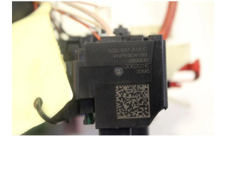 Блок предохранителей 5Q0937615C Skoda Octavia Mk3 (5E)