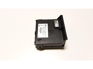 Блок комфорта DB4G67560B, D10A67562D Mazda CX-3