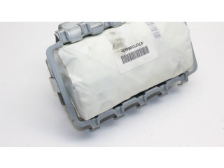 Подушка безопасности для колен 7030A800XA Mitsubishi L200