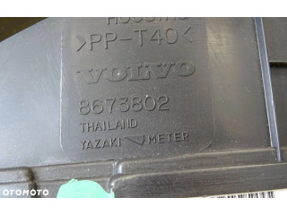 Přístrojová deska Volvo XC70 2006 30746102, 8602885