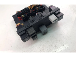 Блок предохранителей 3C0937049AH Volkswagen Caddy