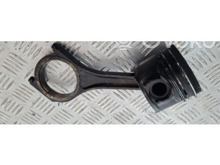 Поршень с шатуном Land Rover Discovery 3 - LR3