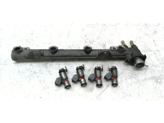 Топливная рампа 036133319B, 036031C   Volkswagen Golf IV  