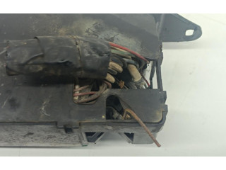 Блок предохранителей Jeep Cherokee