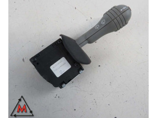 Ручка стеклоочистителей 7701046628, 61570020   Renault Twingo I