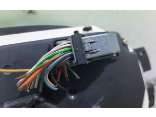 Přístrojová deska Renault Kangoo I 2002 P8200095393